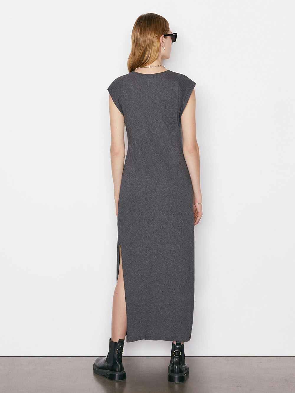 back full body view alt:fit2